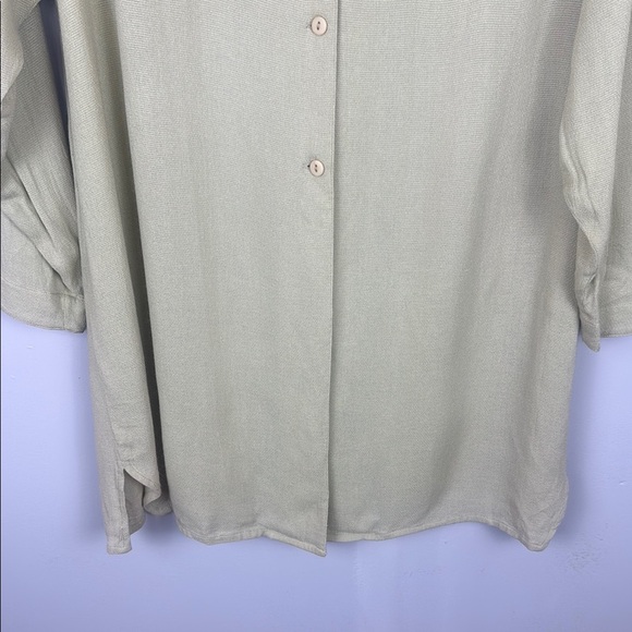 Kaliyana Tan Relaxed Fit Tunic with Round Neckline Back Button Detail Size L - Picture 8 of 10